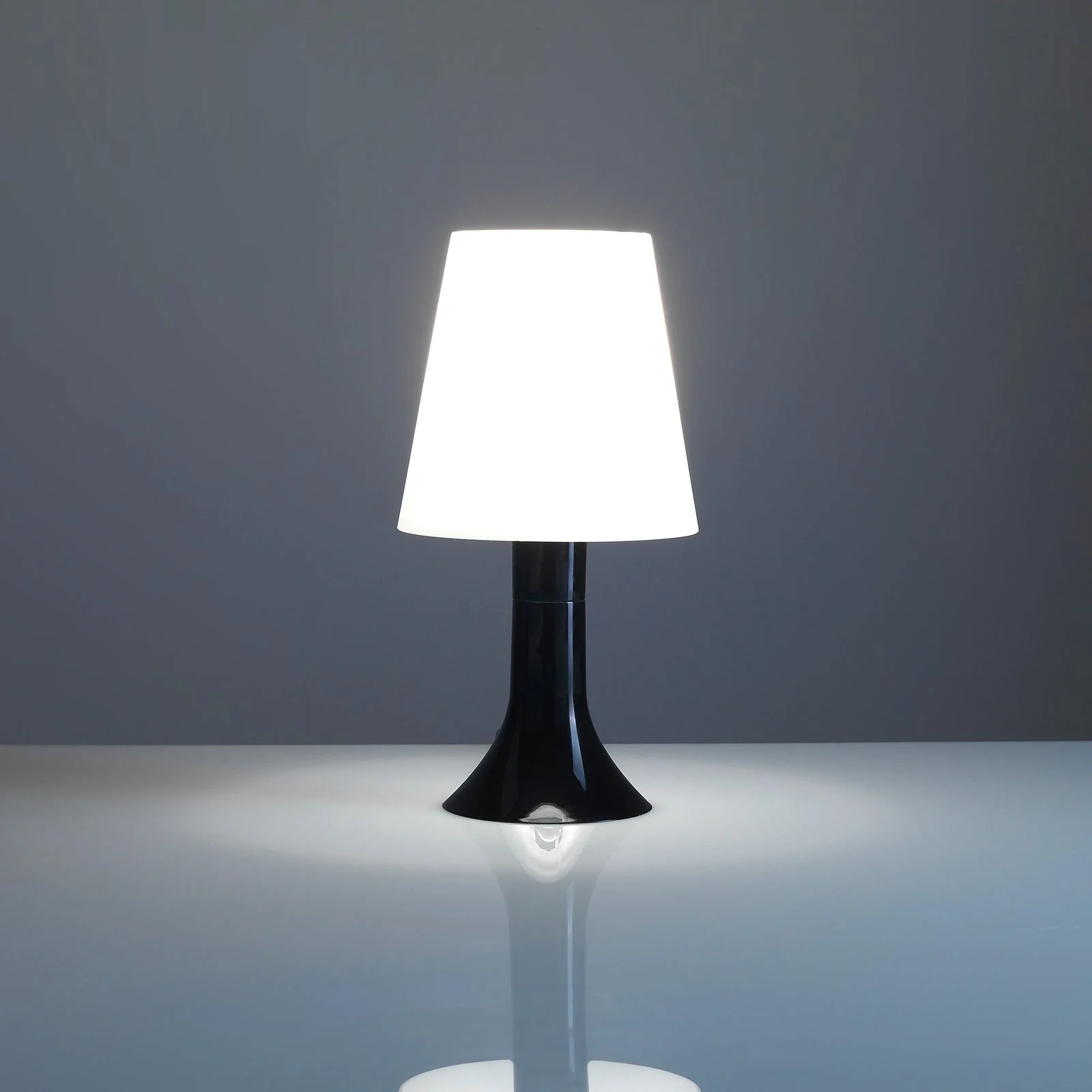 Lampada da tavolo KIRK - Image 2