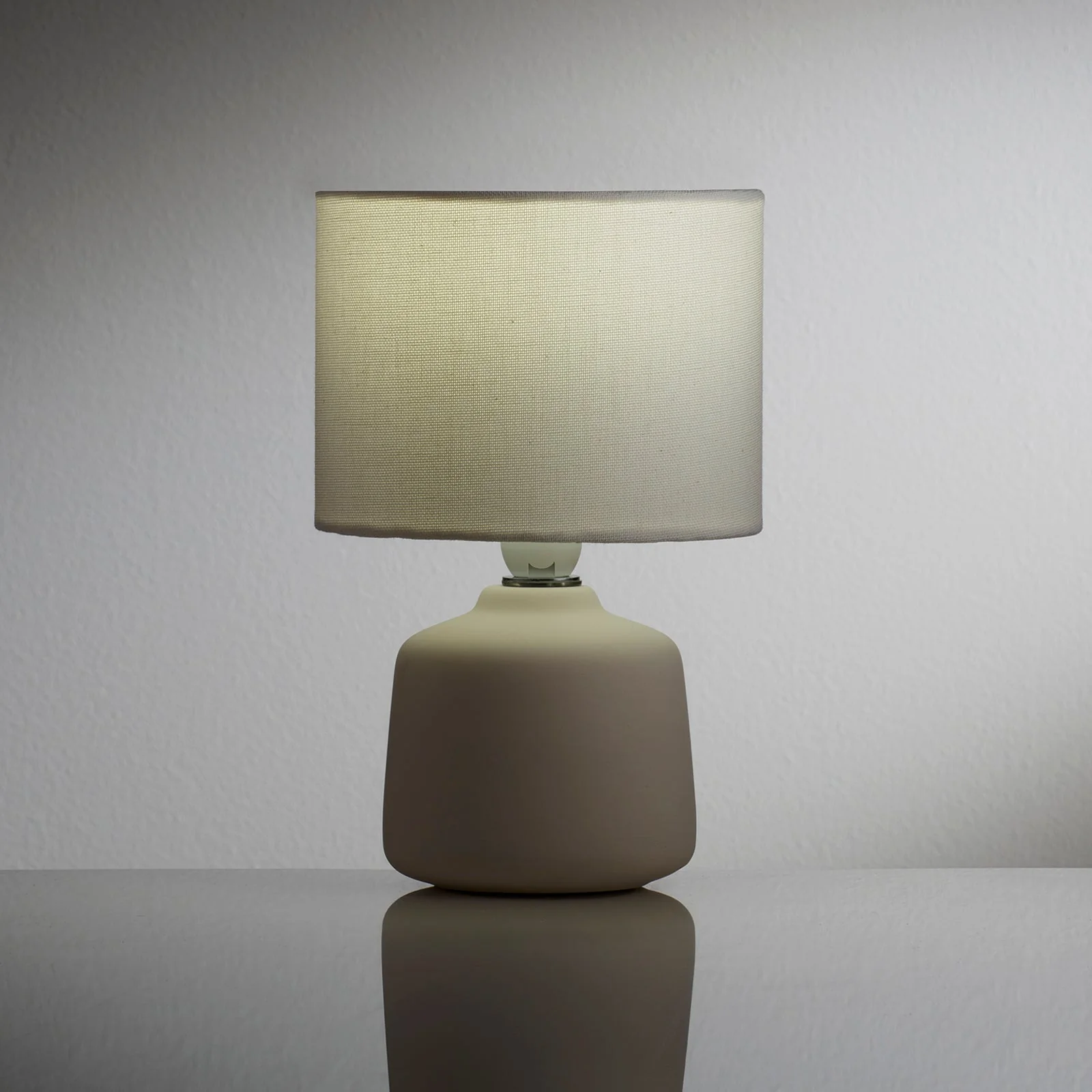 Lampada da tavolo MAYEN - Image 2
