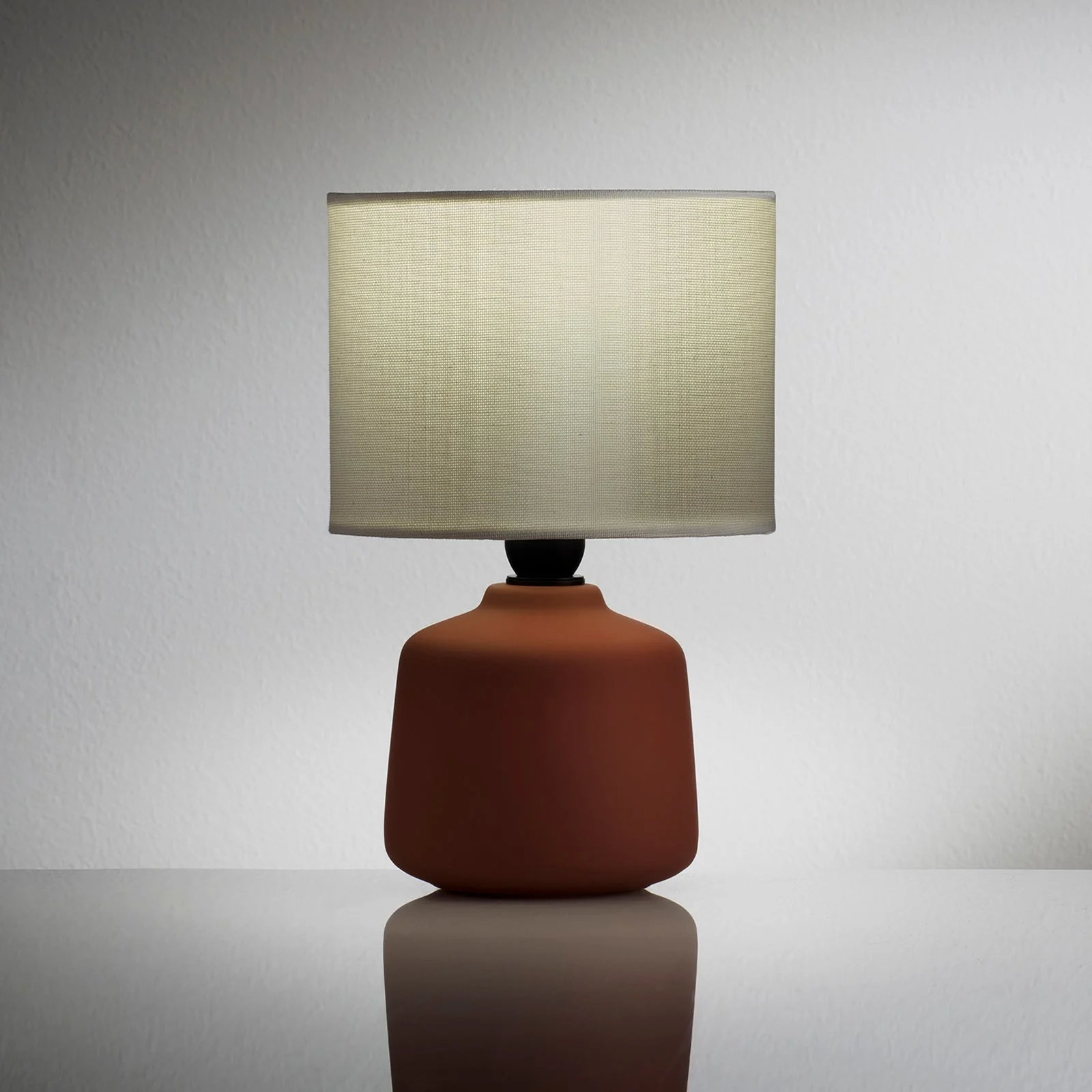 Lampada da tavolo MAYEN - Image 2